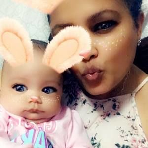 Meet your Posher, Alejandra